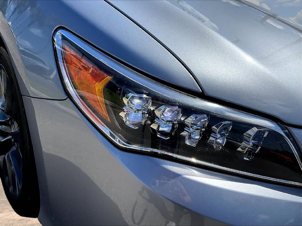 Used 2016 Acura RLX w/ Technology Package FWD image 32