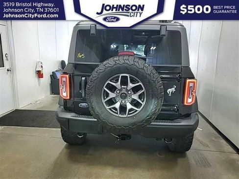 Used 2023 Ford Bronco Badlands AWD/4WD image 4