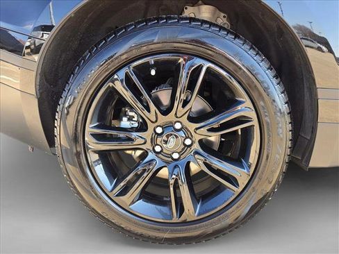 Used 2023 Land Rover Range Rover Velar S image 24