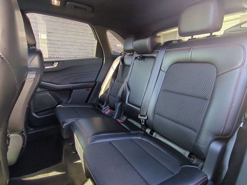 Used 2025 Ford Escape ST-Line FWD image 27