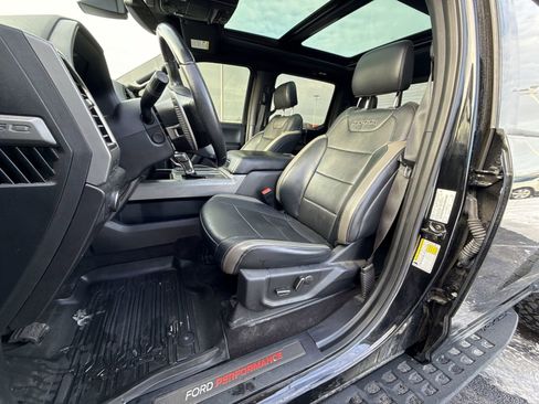 Used 2018 Ford F150 Raptor w/ Equipment Group 802A Luxury image 13