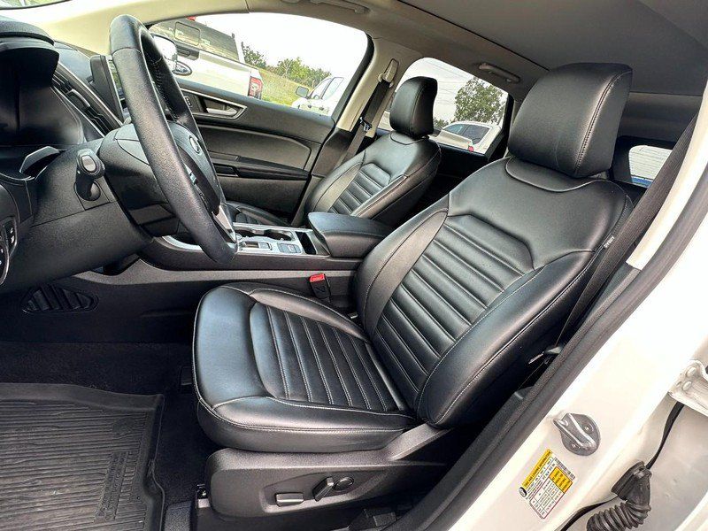 Used 2023 Ford Edge SEL w/ Convenience Package AWD/4WD image 8