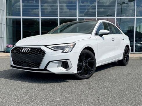 Used 2022 Audi A3 2.0T Premium Plus AWD/4WD image 2