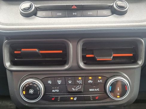 Used 2023 Ford Maverick XLT w/ Equipment Group 300A Standard image 32