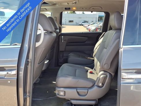 Used 2015 Honda Odyssey Touring image 13