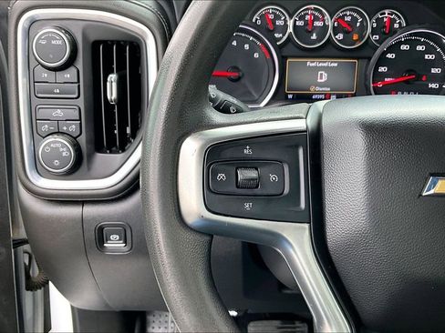 Used 2022 Chevrolet Silverado 2500 LT AWD/4WD image 14