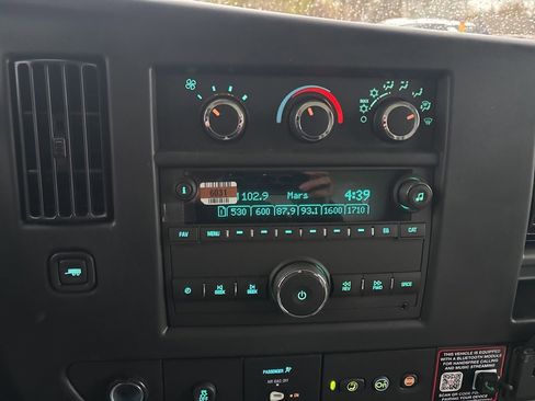 New 2025 Chevrolet Express 3500 1WT w/ Power Convenience Package image 23