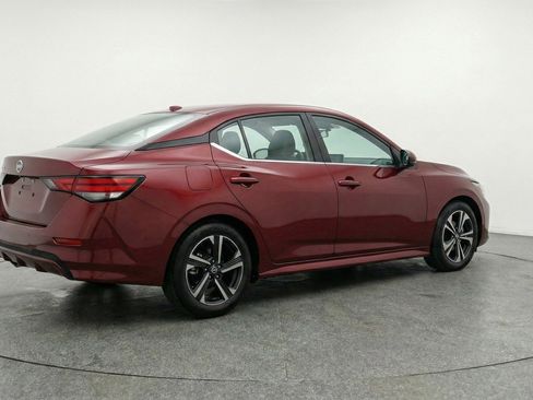 Used 2025 Nissan Sentra SV FWD image 9