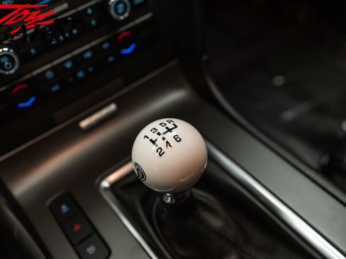 Used 2014 Ford Mustang Shelby GT500 w/ Equipment Group 821A image 39