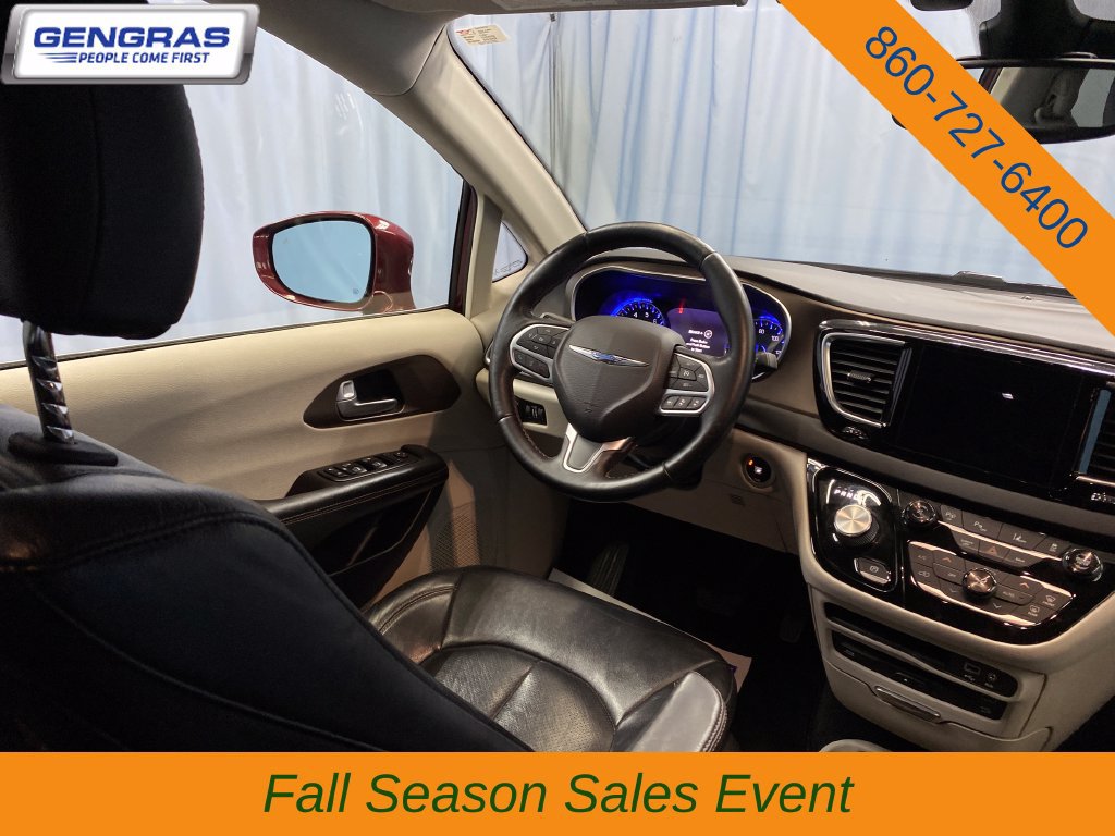 Certified 2017 Chrysler Pacifica Touring-L Plus w/ Advanced Safetytec Group FWD image 39