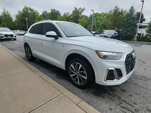 Used 2024 Audi Q5 2.0T Premium Plus w/ Premium Plus Package AWD/4WD image 5