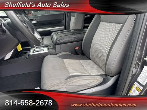 Used 2016 Toyota Tundra SR5 image 29