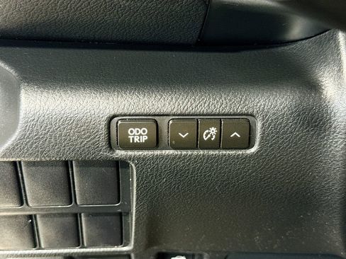 Used 2016 Lexus IS 200t w/ Accessory Package image 18