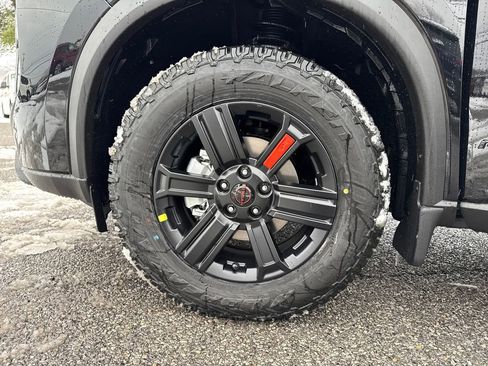 New 2026 Nissan Rogue SV image 28