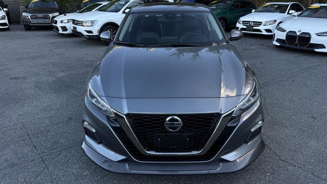 Used 2021 Nissan Altima 2.5 SR w/ SR Premium Package AWD/4WD image 24
