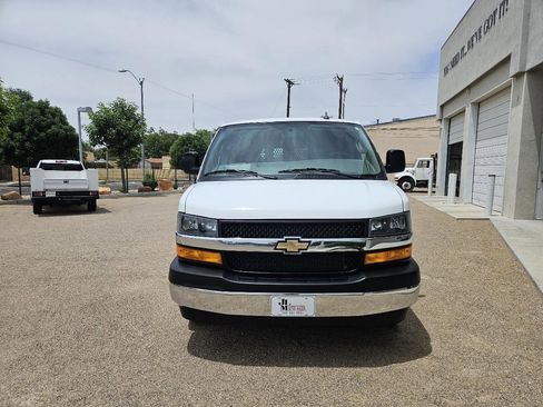 Used 2024 Chevrolet Express 2500 w/ Driver Convenience Package RWD image 4