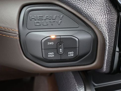 New 2026 RAM 2500 Limited image 25