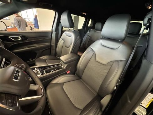 New 2026 Jeep Compass Latitude image 50