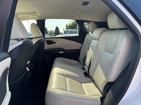 Used 2024 Lexus RX 350 Premium w/ Cold Area Package AWD/4WD image 31