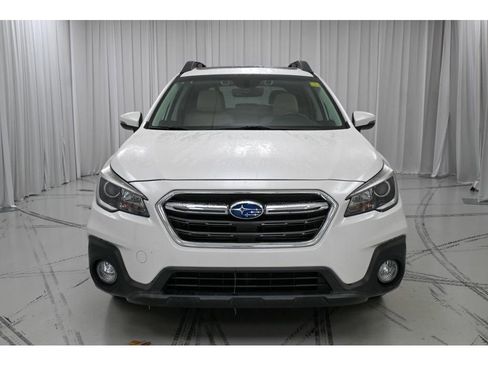 Used 2019 Subaru Outback 2.5i Premium w/ Popular Package #2 image 3