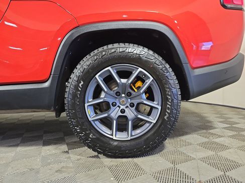 Used 2022 Rivian R1T Launch Edition image 10