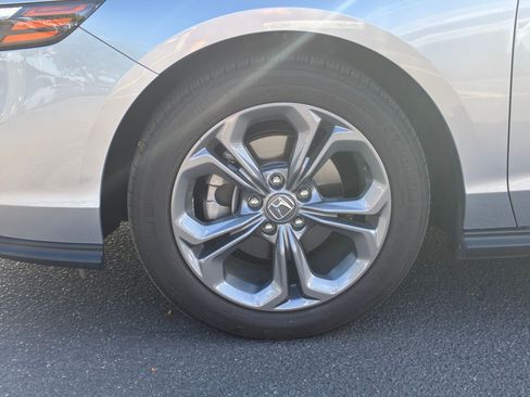 Used 2024 Honda Accord EX image 13