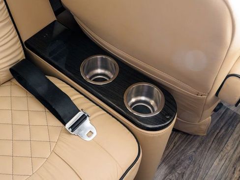 Used 2021 Mercedes-Benz Sprinter 3500 image 24