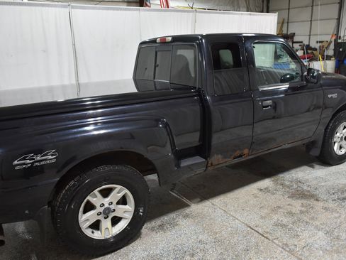 Used 2002 Ford Ranger 4x4 SuperCab image 7