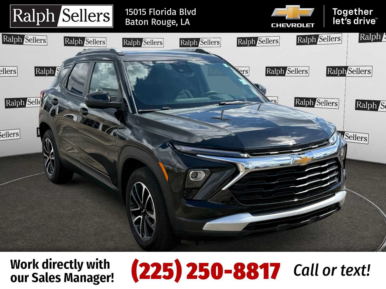 Used 2024 Chevrolet TrailBlazer LT w/ LT Cold Weather Package FWD image 1