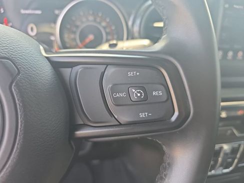 Used 2020 Jeep Wrangler Unlimited Sport AWD/4WD image 18