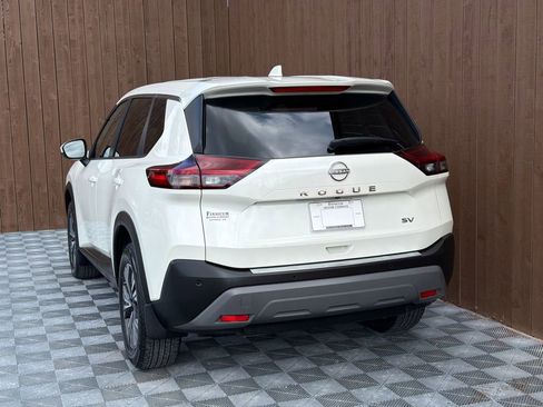 Used 2023 Nissan Rogue SV FWD image 15