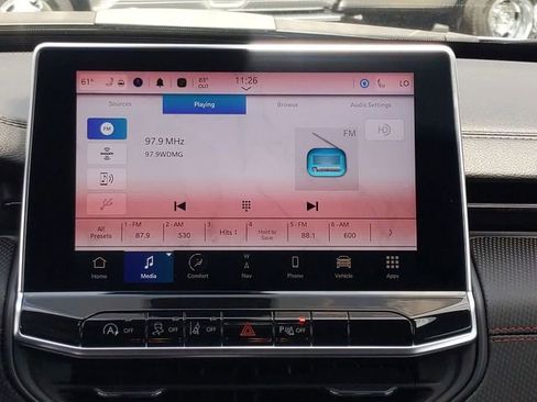 Used 2023 Jeep Compass Trailhawk w/ Trailhawk Elite Group image 17