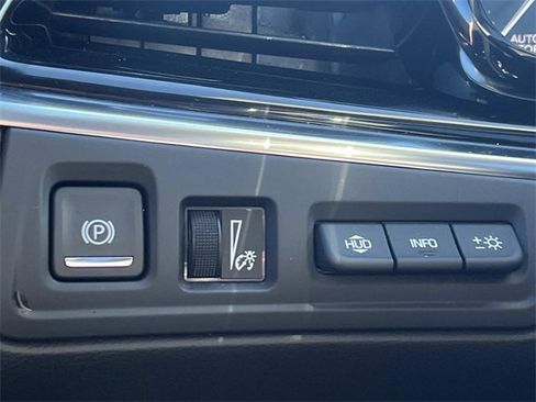 Certified 2023 Cadillac XT6 Premium Luxury w/ Technology Package image 29