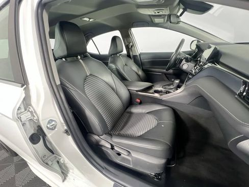 Used 2024 Toyota Camry SE FWD image 28