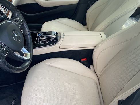 Used 2017 Mercedes-Benz E 300 4MATIC image 6