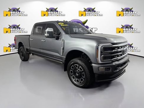 Used 2024 Ford F250 Platinum AWD/4WD image 3