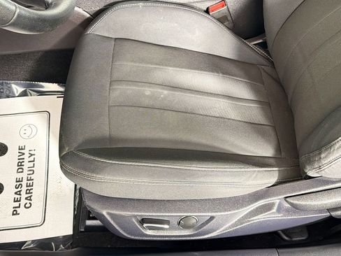 Used 2019 Ford Mustang Coupe w/ Equipment Group 101A RWD image 19