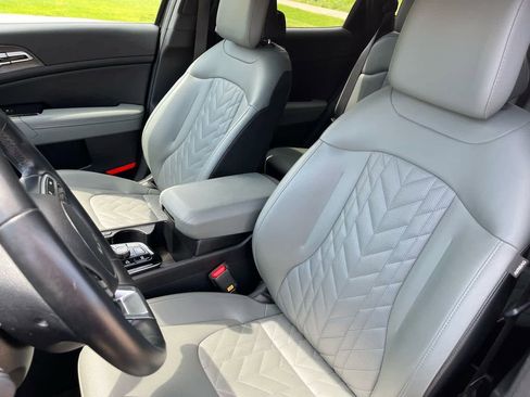 Used 2023 Kia Sportage X-Line w/ X-Line Premium Package image 27