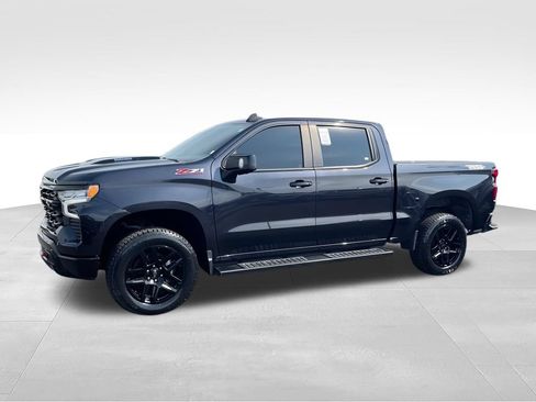Used 2022 Chevrolet Silverado 1500 LT Trail Boss w/ LT Trail Boss Premium Package AWD/4WD image 4