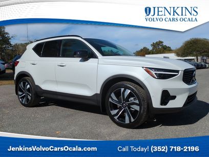 New 2026 Volvo XC40 B5 Ultra w/ Protection Package Premier