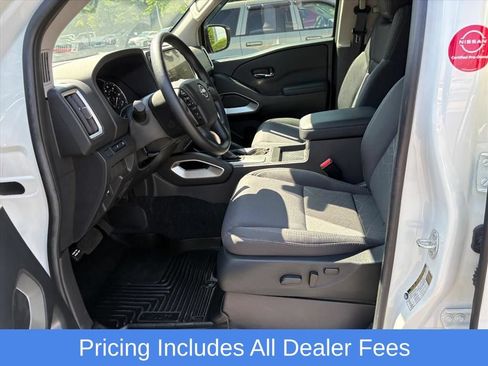 Certified 2025 Nissan Frontier SV AWD/4WD image 17