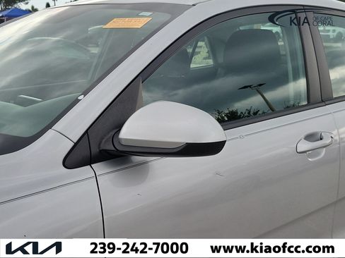 Used 2021 Kia Rio LX FWD image 5