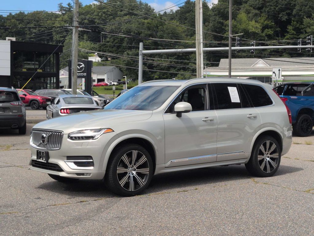 Used 2020 Volvo XC90 T6 Inscription w/ Protection Package AWD/4WD image 2