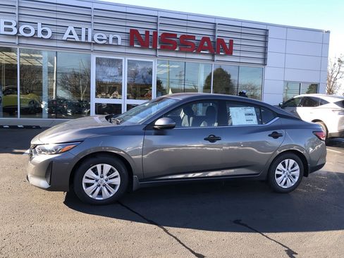 New 2025 Nissan Sentra S image 11