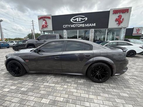 Used 2023 Dodge Charger Scat Pack image 4