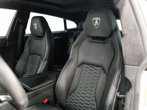 Used 2020 Lamborghini Urus image 91