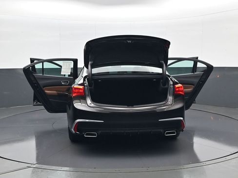 Used 2018 Acura TLX V6 w/ Technology Package image 32