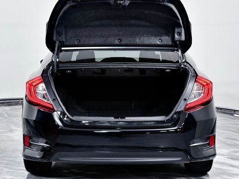 Used 2018 Honda Civic EX image 39