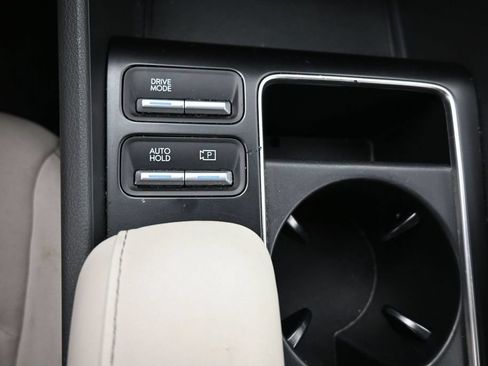 Used 2025 Hyundai Sonata SEL FWD image 17