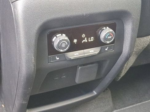 Used 2026 Chevrolet Traverse RS w/ LPO, Floor Liner Package AWD/4WD image 18